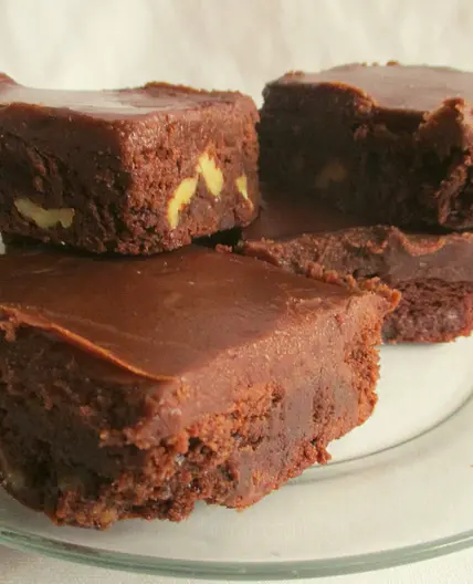 Old Fashioned Brownies With Frosting