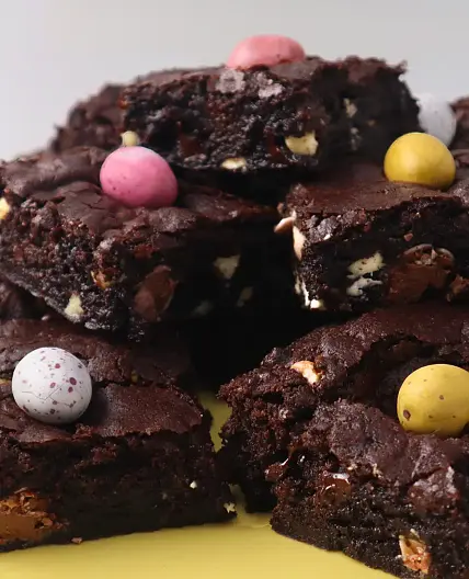 Mini Egg Brownies