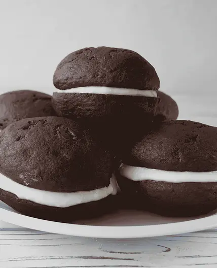 Whoopie Pies (Cream Filled Cake Sandwiches)