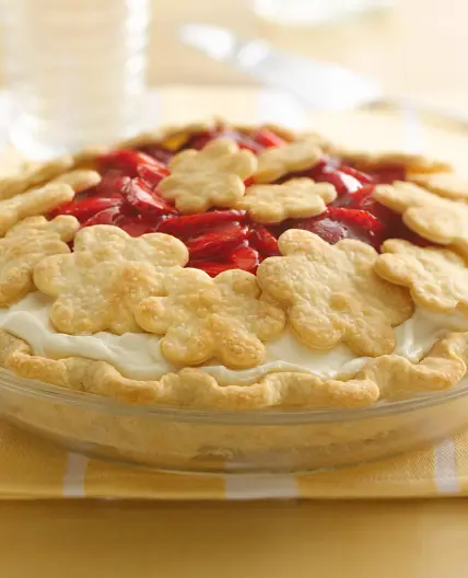 Strawberry Marshmallow Pie