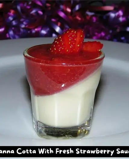 Panna Cotta With Fresh Strawberry Sauce