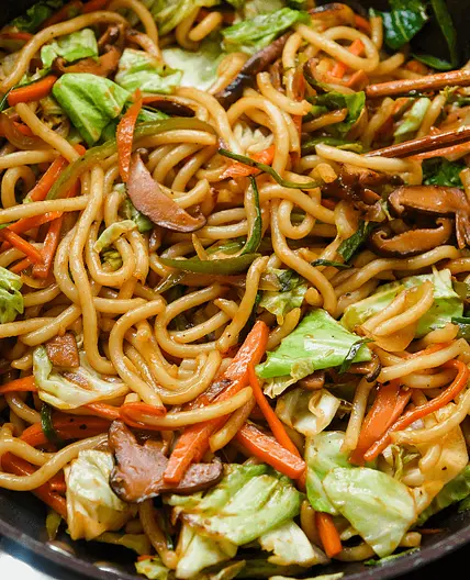 Yaki Udon (Vegan Japanese Stir-Fried Udon Noodles)