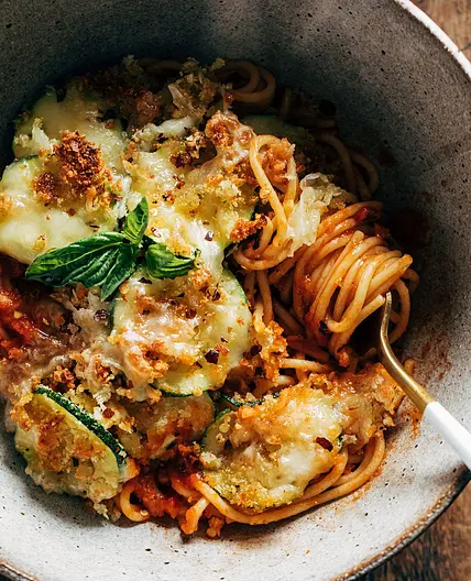 Spaghetti with Crispy Zucchini