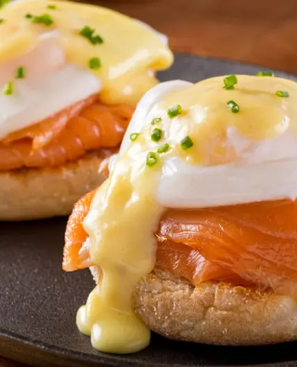 Oeufs bénédicte au saumon