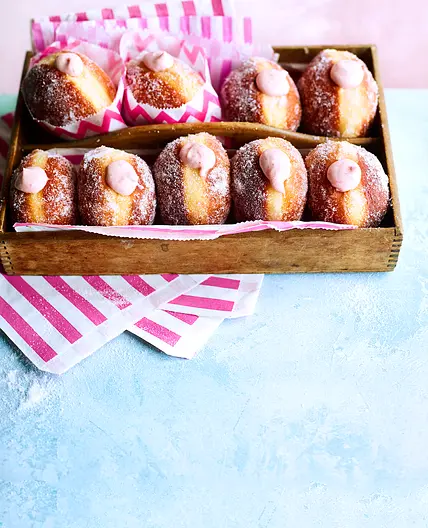 Strawberry Cream Doughnuts