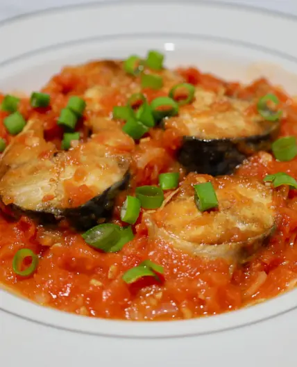 Mackerel in tomato sauce