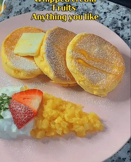 Japanese Soufflé Pancakes