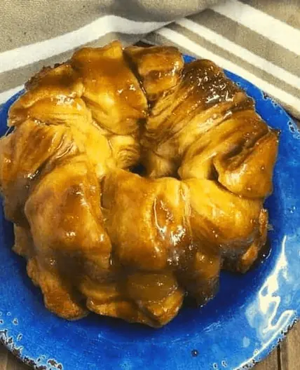 Air Fryer Cinnamon Pull-Apart Bread