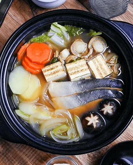 Ishikari Nabe (Salmon and Miso Hot Pot)