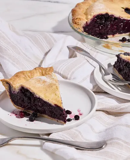 Classic Blueberry Pie
