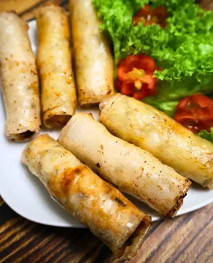Vietnamese Fried Spring Rolls (Cha Gio)