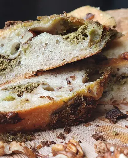 Amazing Wild Garlic Bread With Walnuts (Video)