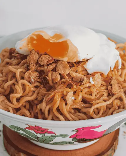 Indonesian Mie Goreng (Fried Noodles)