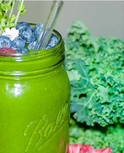 Tropi-Kale Smoothie