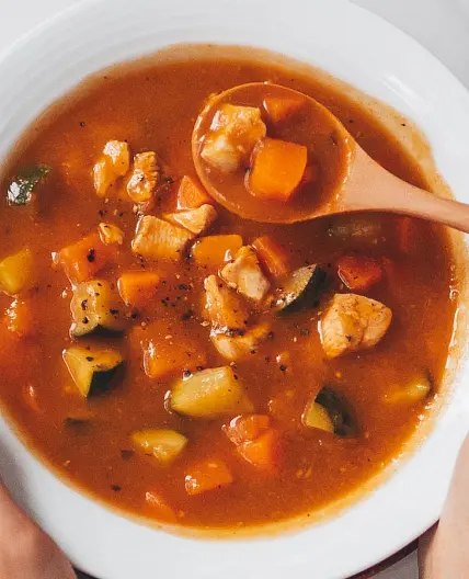 One Pot Chicken Veggie Soup