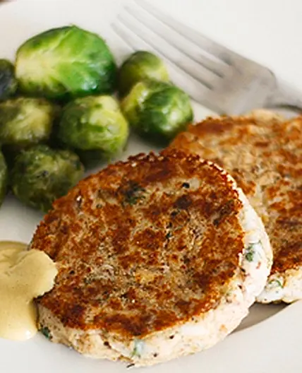 Easy Salmon Potato Cakes