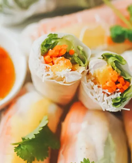 Mango Chicken Rice Paper Rolls