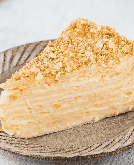 Russian Napoleon Cake (Puff Pastry Cake)