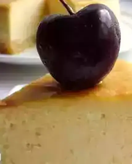 Chicago-style cheesecake