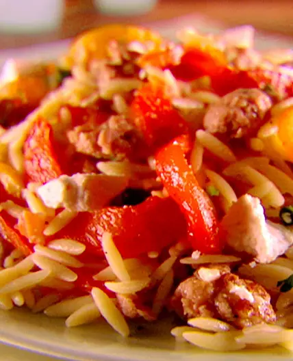 Orzo with sausage, peppers and tomatoes