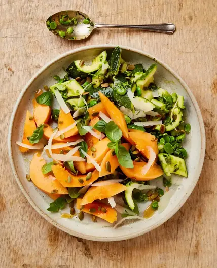 Salade courgette, melon et citron d’Ottolenghi