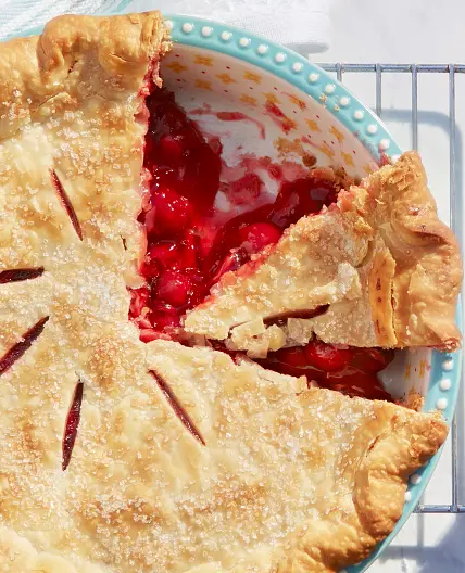 Easy Cherry Pie