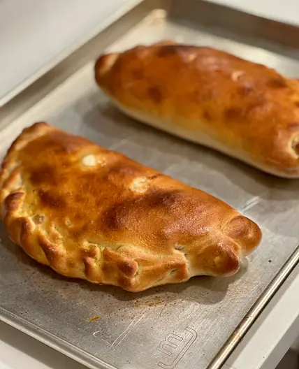 Easy 3 Cheese Calzone with Pepperoni and Mushrooms