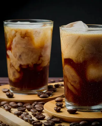 How to Make the Perfect Iced Oat Milk Latte at Home