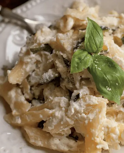 Pasta with Ricotta and Zucchini