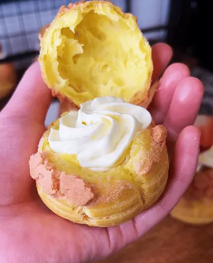 How to Make Pastry Cream (Creamy Puff Filling)