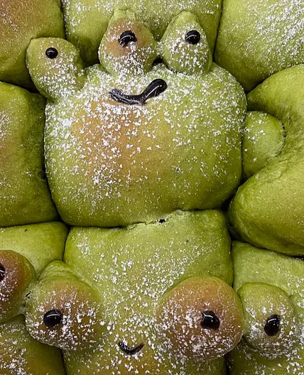 Viral Froggy Pandan Milk Bread Recipe by Kat Lieu — modern asian baking