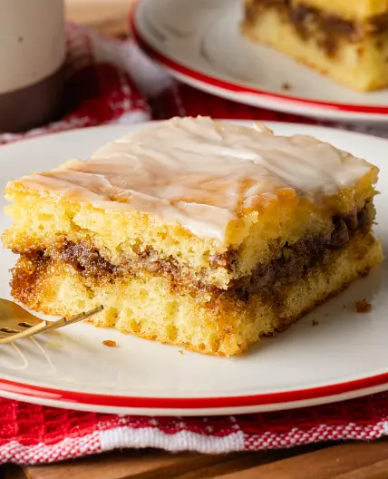Honey Bun Cake
