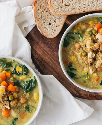 One-Pot Curry Chicken Quinoa Soup