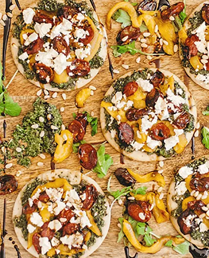 Roasted vegetable pesto pizzetta