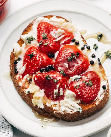 Pickled Strawberries