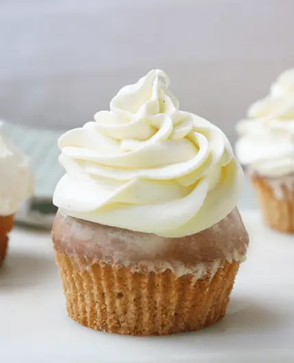 Banana Custard Cupcakes