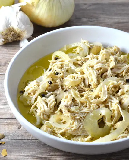 Pollo En Escabeche (Puerto Rican Pickled Chicken)