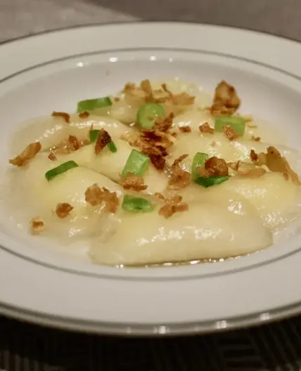 Vietnamese Tapioca Dumplings