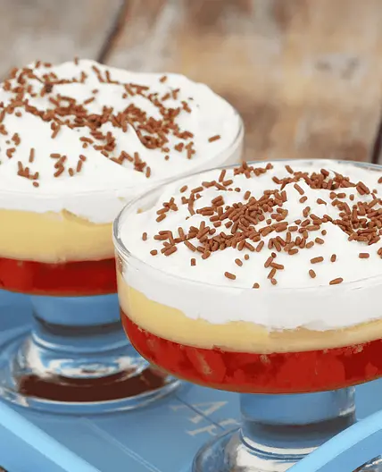 Trifle (Layered Cream Dessert)