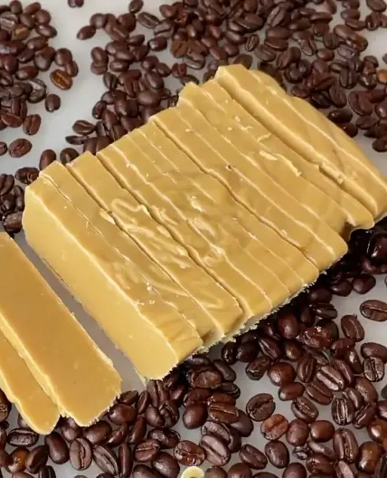 Insanely Good Cappuccino Fudge Recipe That You Can’t Resist