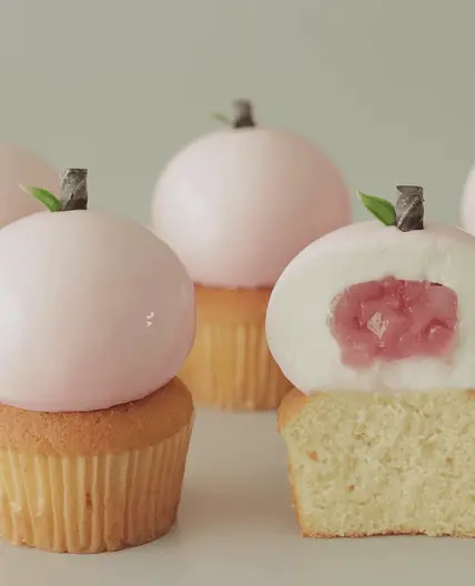 Peach Cheesecake Muffins Recipe