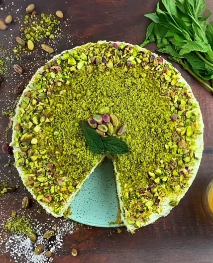 No Bake Pistachio Cheesecake For Exciting Pistachio Ride