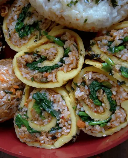 Jumoek Bap Doshirak (Fist Rice Lunchbox)