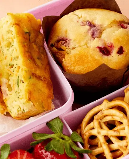 Lunch Box-Friendly Bacon and Zucchini Slice Recipe