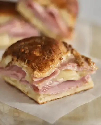 Baked Ham and Cheese Sliders
