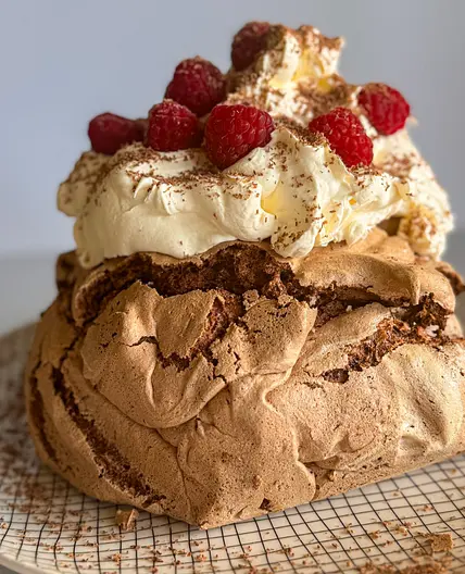 Air-fryer Chocolate Pavlova