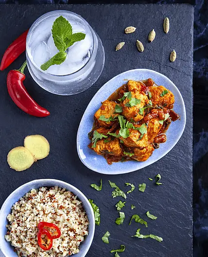 CHICKEN MADRAS WITH QUINOA