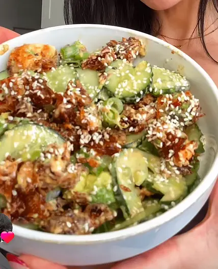 Chilli Chicken & Crispy Rice Salad with Creamy Sweet Chilli Dressing