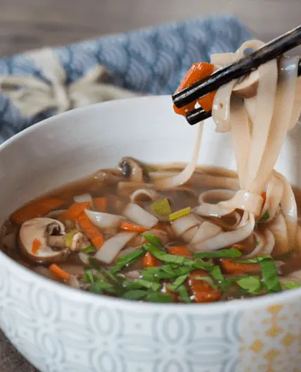 Bouillon asiatique