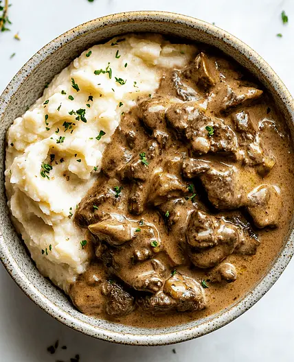 Keto Crockpot Beef Stroganoff